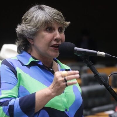 Comissão aprova projeto que flexibiliza acesso a informações de agentes políticos