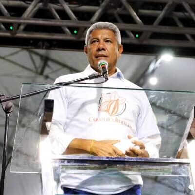 Jerônimo discute com FIEB impactos da taxação dos EUA a produtos baianos