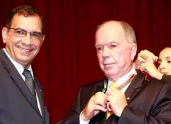 ARTICULAÇÃO DE JABES RIBEIRO GARANTE EMENDA DE R$ 1 MILHÃO PARA A SAÚDE EM ILHÉUS