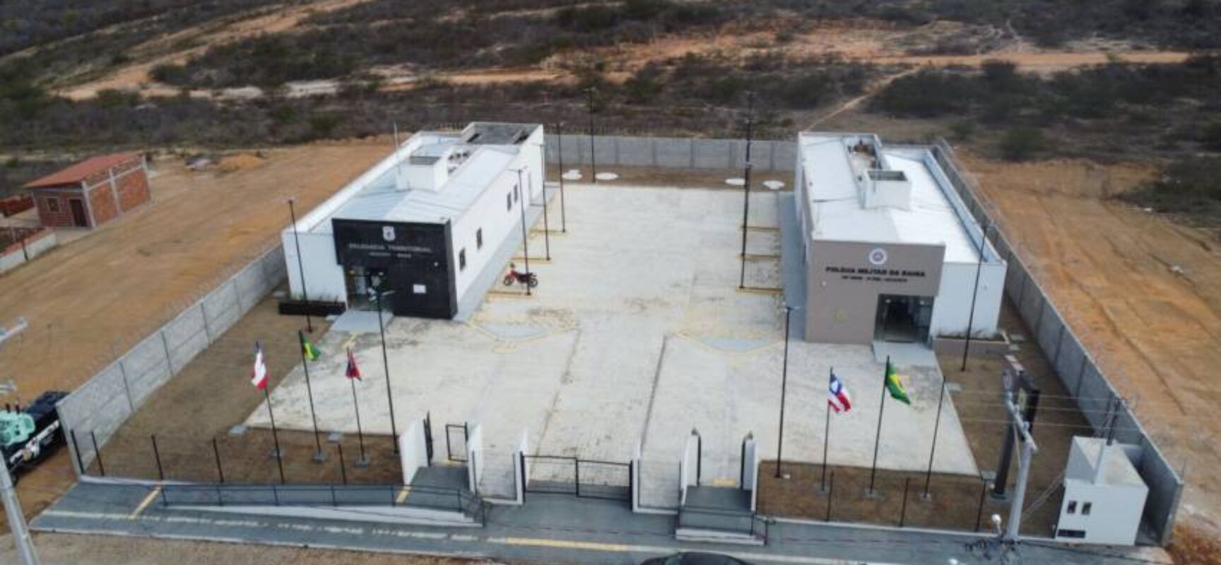 Governador entrega obras e reforça segurança, educação, água e produção rural em Aracatu