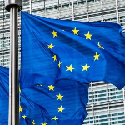 Chefe da UE viaja à Escócia para negociar acordo comercial com Trump