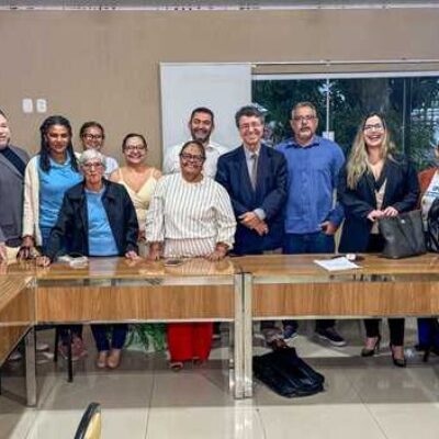 *Prefeitura de Ilhéus garante reajuste salarial a agentes de endemias*