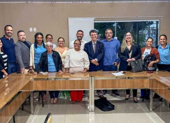 *Prefeitura de Ilhéus garante reajuste salarial a agentes de endemias*