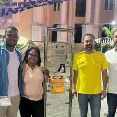 Ilhéus recebe desfibrilador público e capacita população para salvar vidas