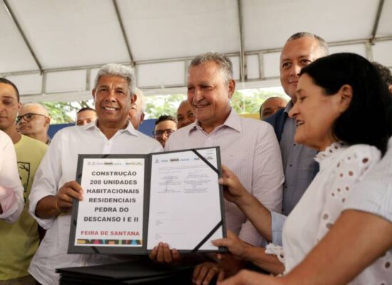 Governo do Estado e União assinam contratos para mais de mil novas moradias populares, em Feira de Santana e Alagoinhas