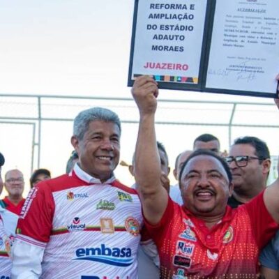 Governador autoriza reforma do Estádio Adauto Moraes e assiste classificação do Juazeirense para a próxima fase da Série D