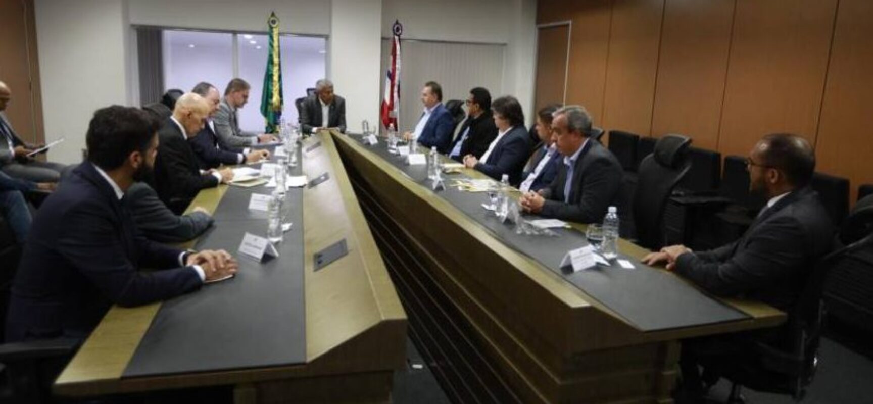 Governador se reúne com prefeito de Cruz das Almas para discutir ações estratégicas