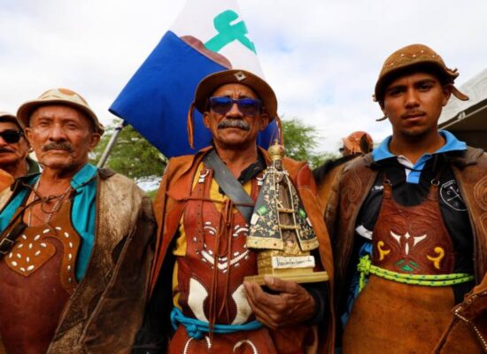 Em Curaçá, governador prestigia tradicional Festa dos Vaqueiros e anuncia novos investimentos para o município