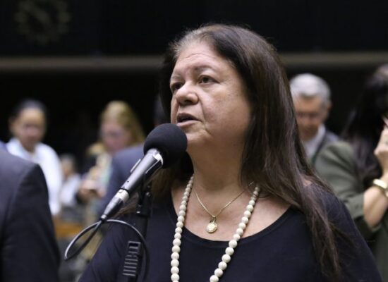 Comissão aprova aumento da pena para o crime de pornografia digital