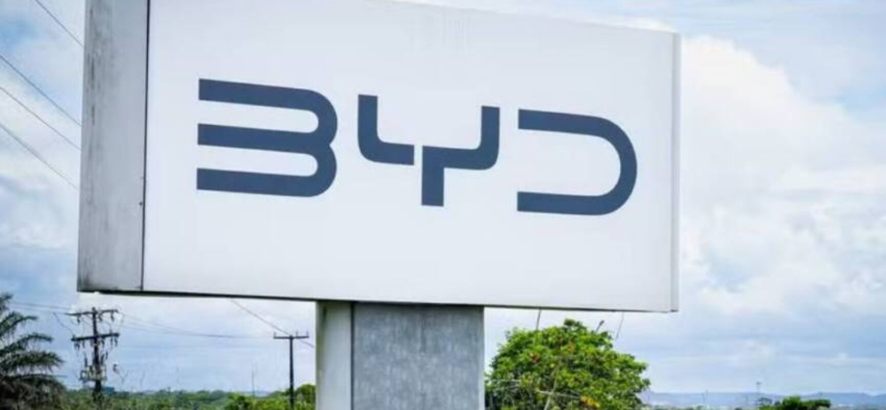 Montadoras pedem ao governo que barre incentivo a BYD no setor automotivo