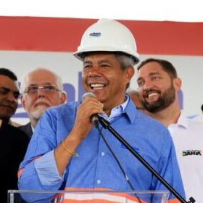 Jerônimo prevê entrega da Nova Rodoviária e cobra urgência nas obras da BR-324