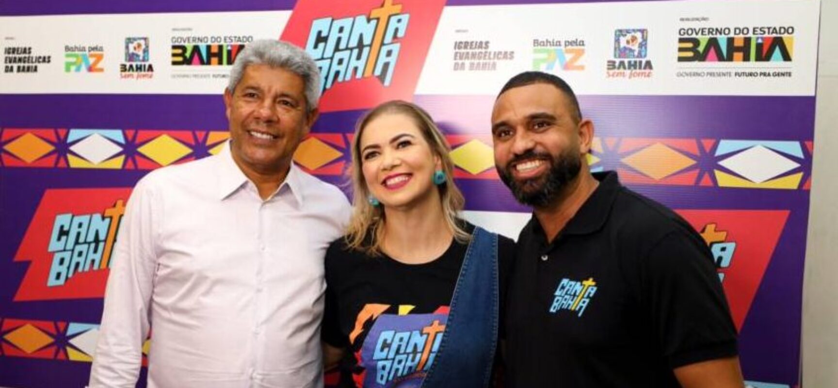 Governador prestigia abertura do Festival Canta Bahia 2025 e destaca apoio à cultura gospel no estado