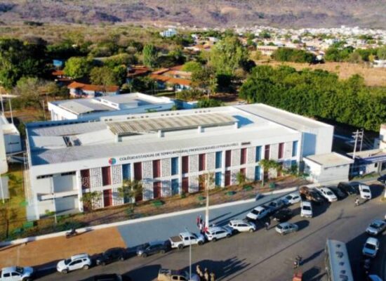 Barreiras recebe novos investimentos do Governo do Estado em educação, saúde e segurança