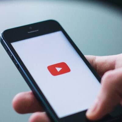 Justiça obriga YouTube a adotar medidas contra publicidade abusiva com crianças