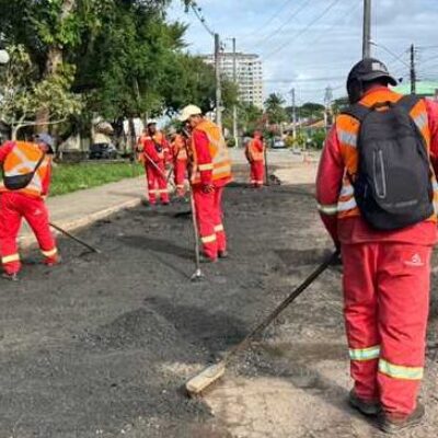 Prefeitura realiza pavimentação asfáltica na Avenida José Luiz da Fonseca, no Savoia