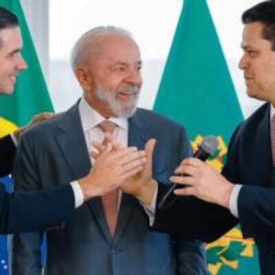 Lula chama Hugo e Alcolumbre para assinatura da MP do tarifaço