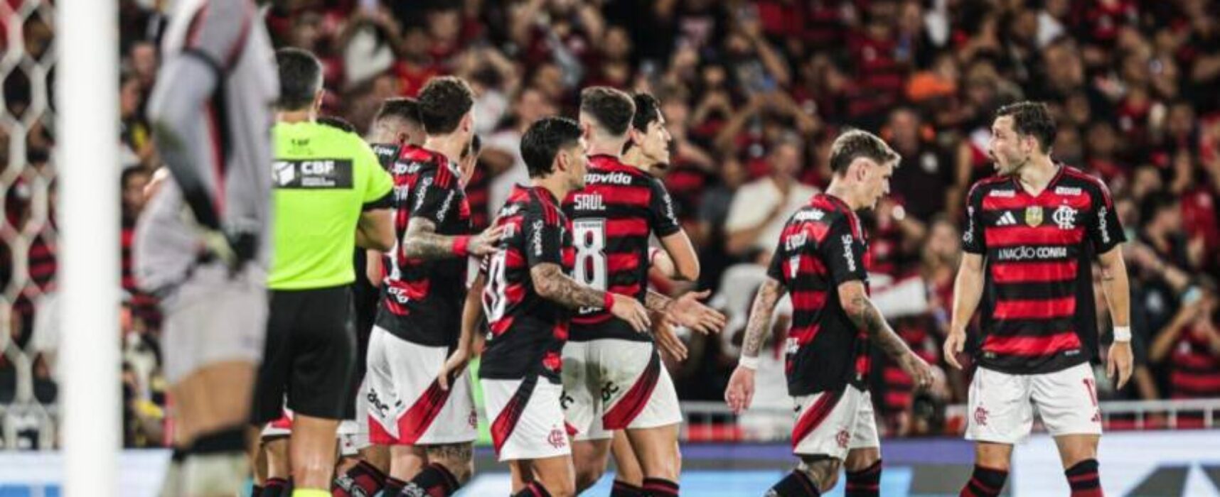 Vexame! Vitória sofre goleada de 8×0 do Flamengo no Maracanã