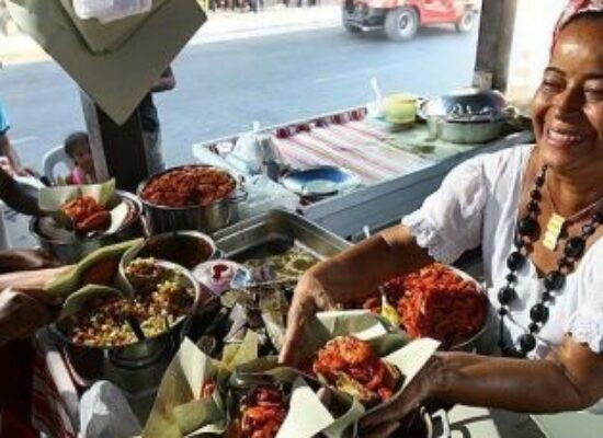 Baianas de Acarajé podem se tornar Patrimônio Imaterial de Salvador