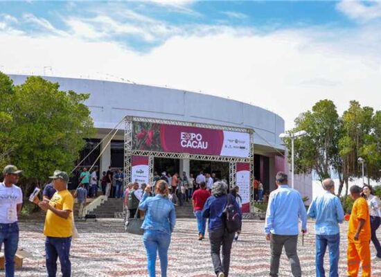 ExpoCacau 2025 encerra em Ilhéus com inovação e fortalecimento da região cacaueira
