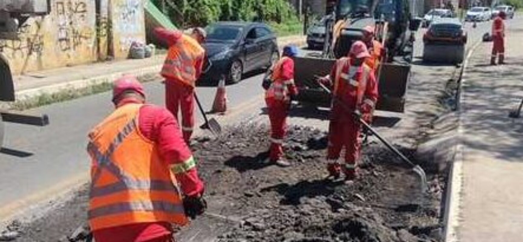 Prefeitura de Ilhéus intensifica obras de recuperação viária