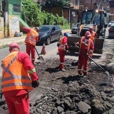 Prefeitura de Ilhéus intensifica obras de recuperação viária