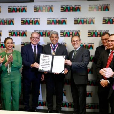 Estado assina termo de entrega das chaves do Palacete Saldanha para construção da nova Caixa Cultural de Salvador