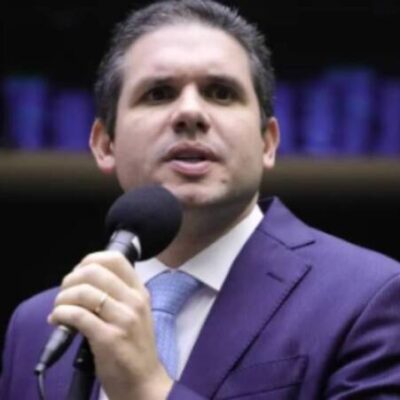 Motta envia pedido de afastamento de 15 deputados após motim na Câmara
