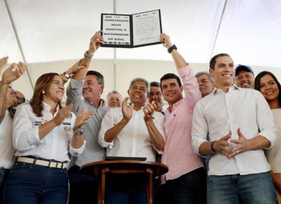 Em Serrinha, governador assina ordem de serviço para a construção do Hospital e Maternidade Regional do Sisal