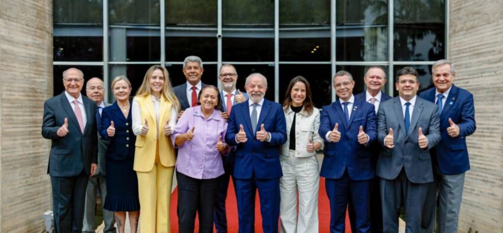 Com Lula, Jerônimo participa de plenária do Conselho de Desenvolvimento Econômico Social Sustentável em Brasília; Tarifaço e temas estratégicos marcam debate