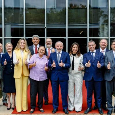 Com Lula, Jerônimo participa de plenária do Conselho de Desenvolvimento Econômico Social Sustentável em Brasília; Tarifaço e temas estratégicos marcam debate