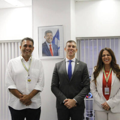 UNIÃO DE FORÇAS: Soane e Marão articulam ações com o secretário Marcelo Werner que tem presença confirmada em Ilhéus nesta quinta-feira (28)