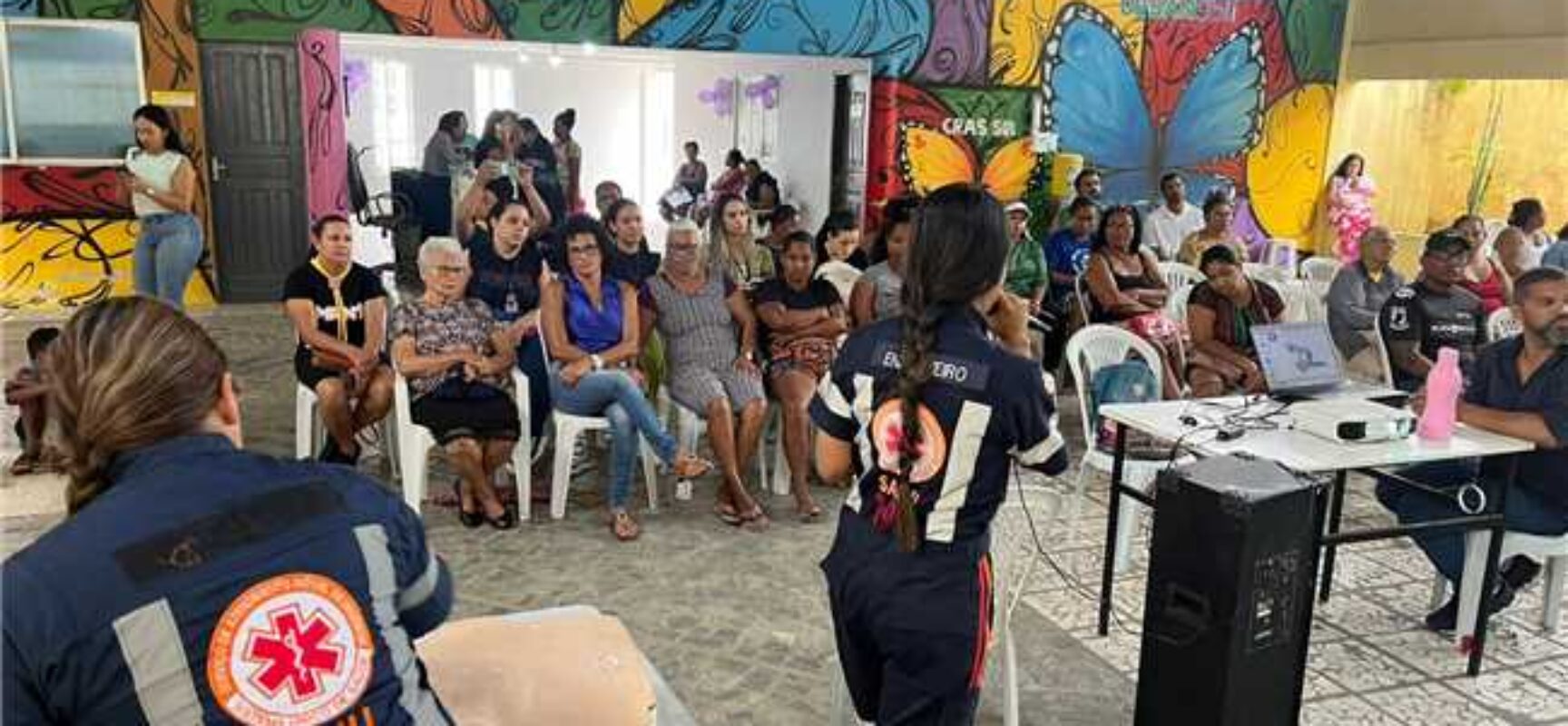 SAMU realiza treinamento de primeiros socorros para colaboradores e comunidade no CRAS Sul