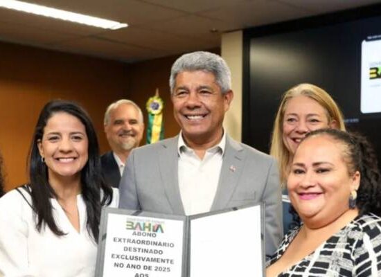 Jerônimo Rodrigues anuncia pagamento de precatórios a professores da rede estadual