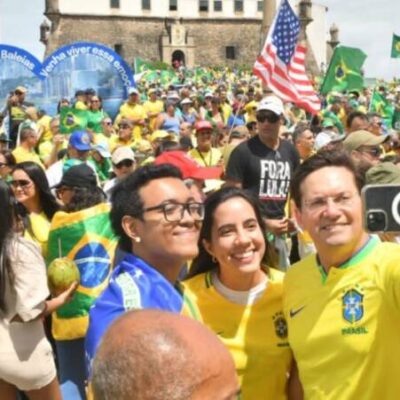 Patriotas baianos vão ao Farol da Barra no 7 de Setembro