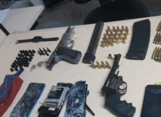 Polícia apreende 5 mil armas de fogo entre janeiro e agosto na Bahia Polícia apreende 5 mil armas de fogo entre janeiro e agosto na Bahia