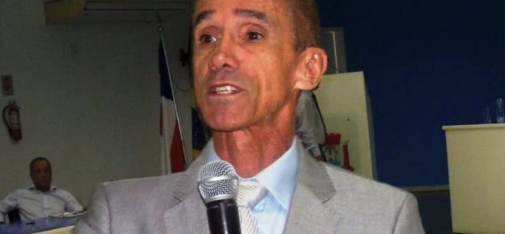 PARABÉNS: HOJE 13 DE SETEMBRO, ANIVERSÁRIO DE DR. JOABS RIBEIRO.