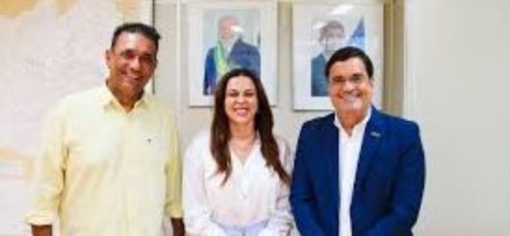 *Itabela recebe Soane Galvão e Marão de braços abertos e celebra conquista de viatura para reforçar a segurança*
