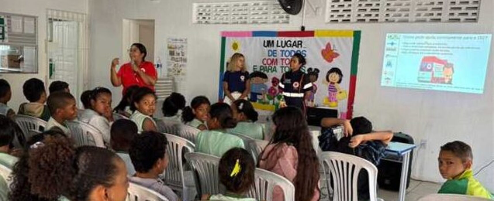 Projeto Samuzinho na Escola leva aula de primeiros socorros à Escola Nelson D Oliveira