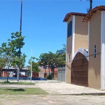 Prefeitura de Ilhéus intensifica ações de roçagem no Hernani Sá