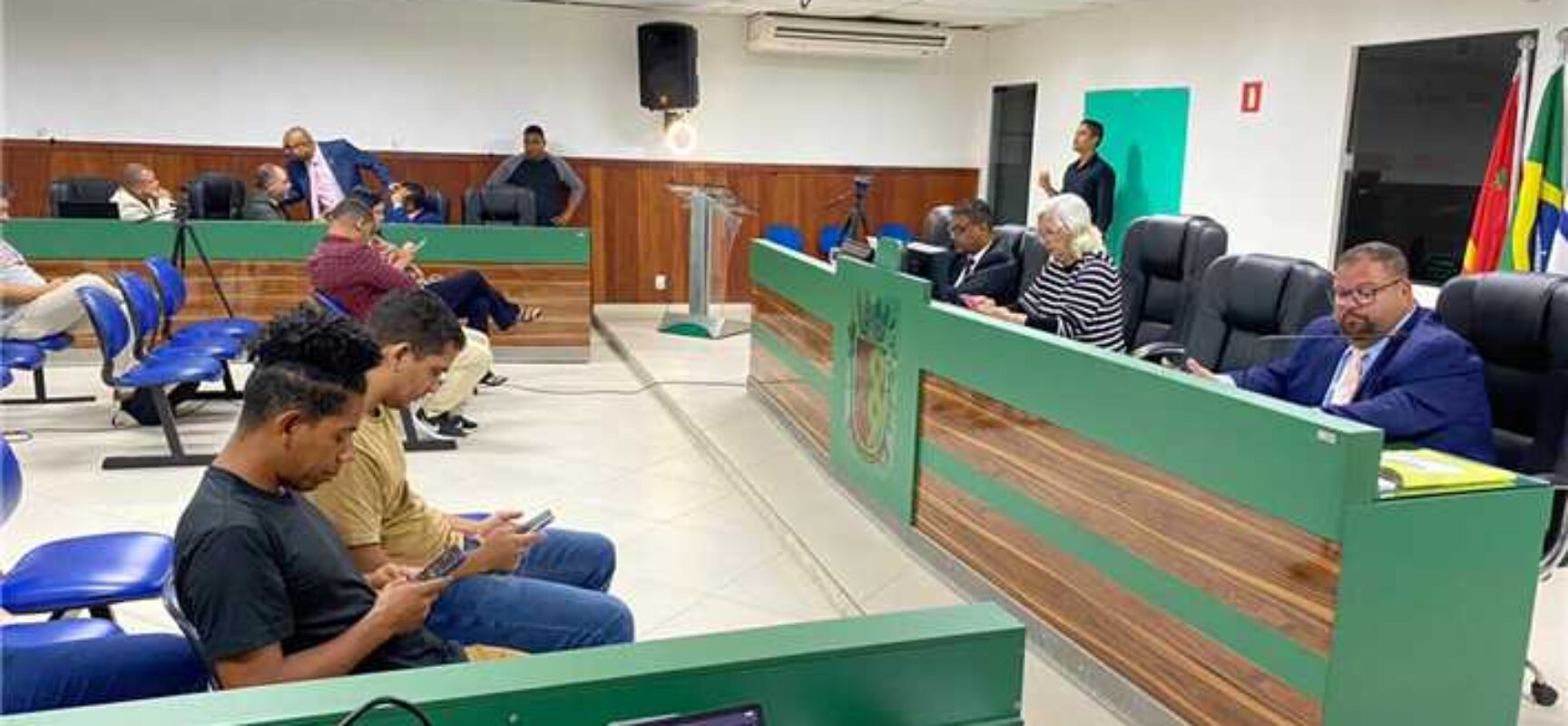 Câmara aprova concessão de 12 novos títulos de cidadão ilheense