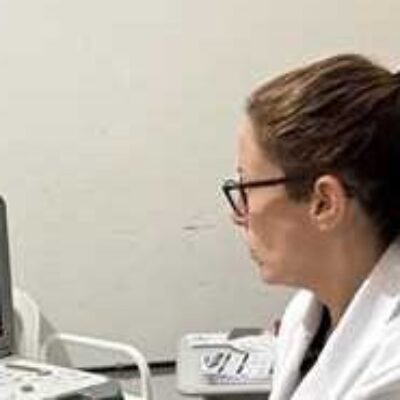 Policlínica Municipal de Ilhéus inicia tratamento de varizes com espuma guiada por ultrassom