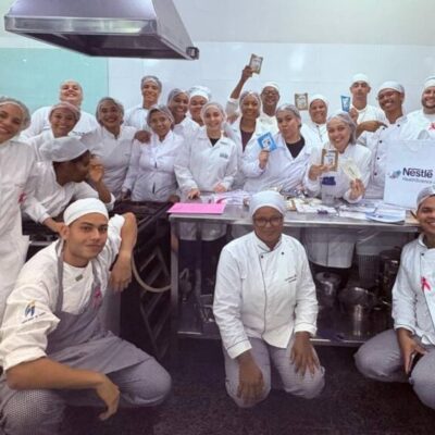 Outubro Rosa: Em Ilhéus, estudantes de Nutrição e Gastronomia criam receitas para pacientes que dependem de suplementação nutricional