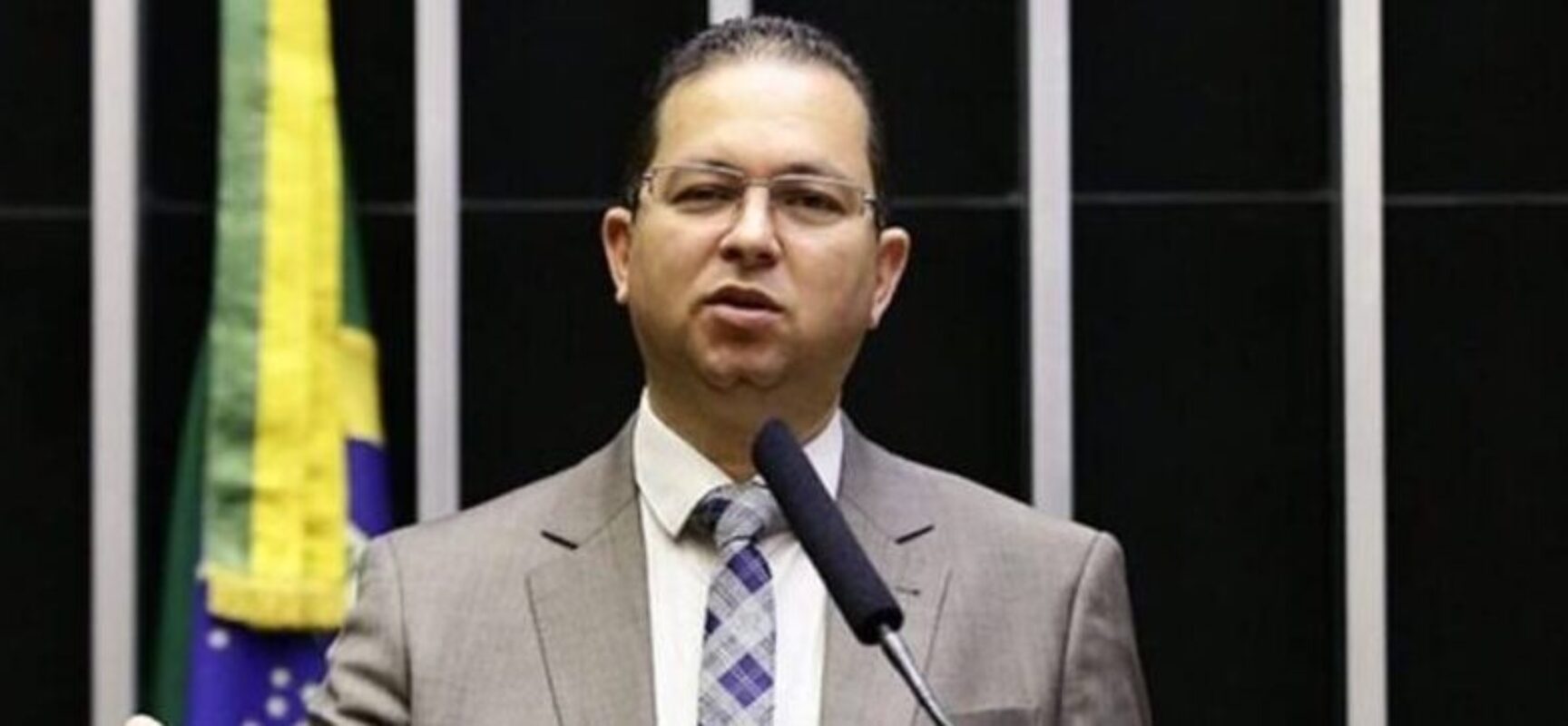 Alex Santana critica possível corte de R$ 7 bilhões em emendas e diz que prerrogativa é do Congresso
