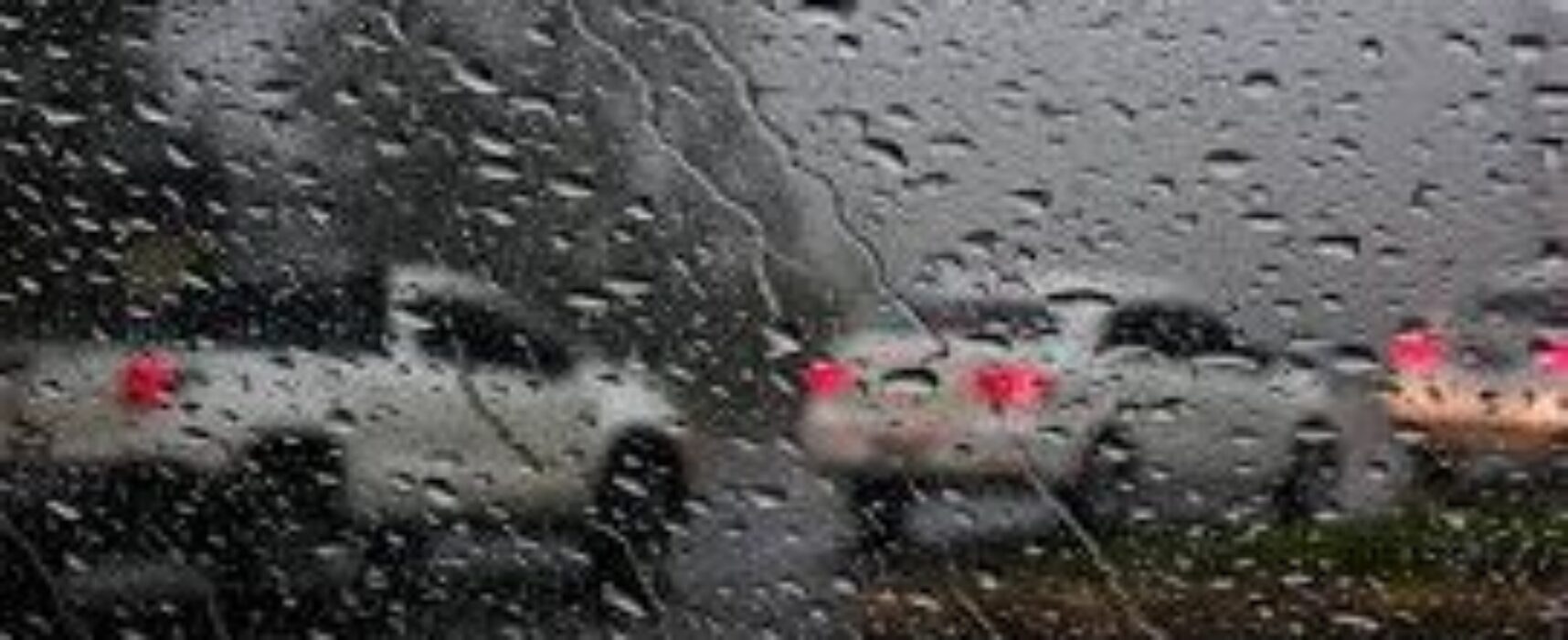 Prefeitura de Ilhéus alerta a população sobre fortes chuvas