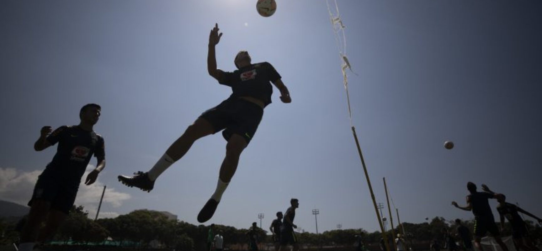 Comissão do Esporte debate valorização e condições de trabalho dos treinadores de futebol