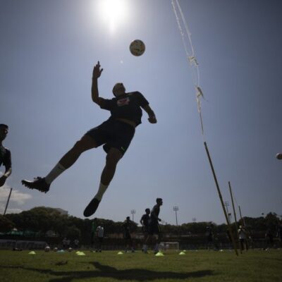 Comissão do Esporte debate valorização e condições de trabalho dos treinadores de futebol