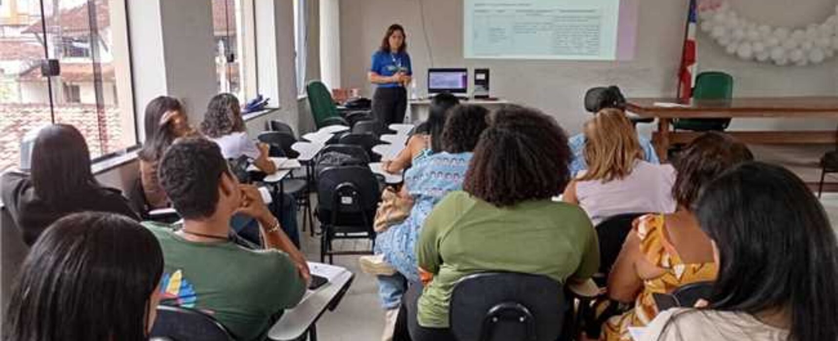 Ilhéus realiza capacitação sobre nova vacina para gestantes contra o VSR
