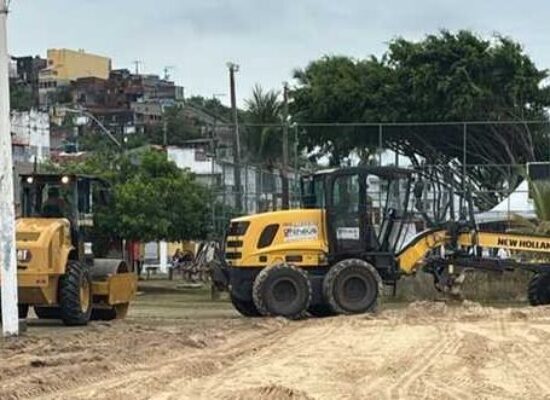 Prefeitura de Ilhéus inicia revitalização dos espaços esportivos da Litorânea Norte
