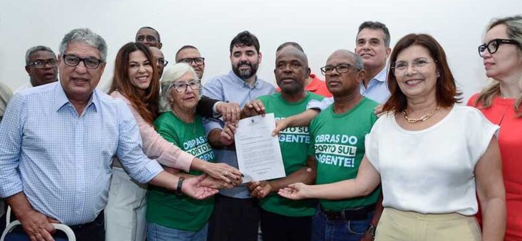 Frente Parlamentar em Defesa do Porto Sul cobra de lideranças estaduais a retomada das obras