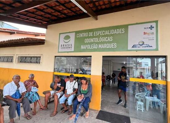 CEO realiza nona entrega de próteses dentárias e anuncia nova ação ainda este ano